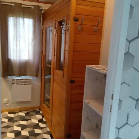 Le Haut Village Chambre D'Hotes Mobi-Loft Cosy Sauna ,Douche ,Chromotherapie Arrest Exterior photo